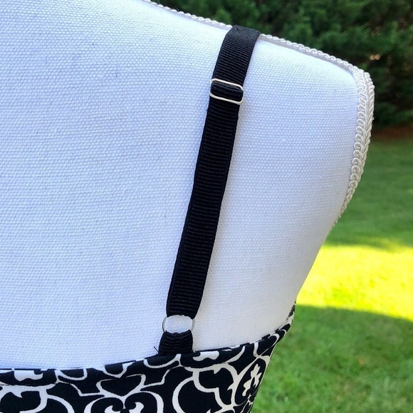 WHBM Damask Tank Top - Picture 4 of 8